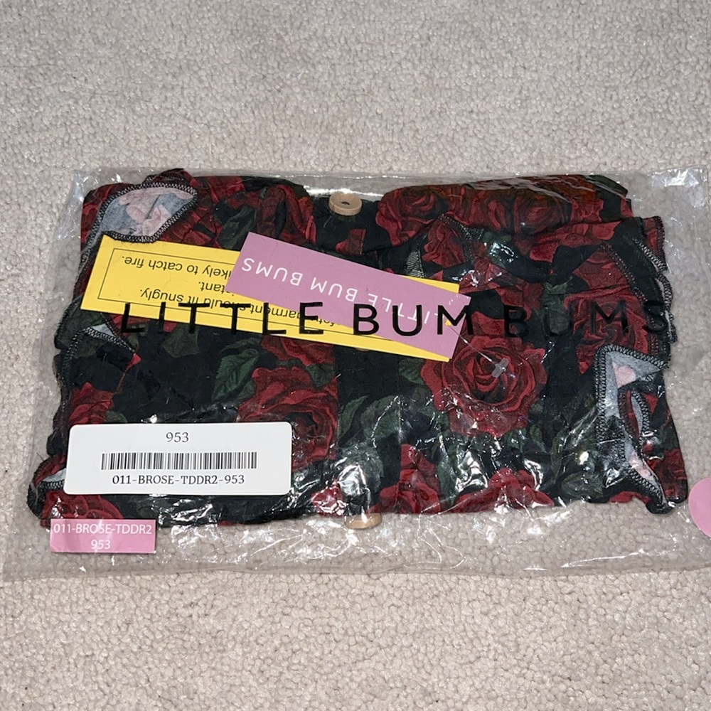 Bums N' Roses Girls Dress - Cap Sleeve - Picture 3 of 4